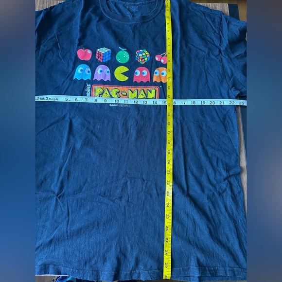 Pac-Man Graphic T-Shirt - Picture 4 of 4